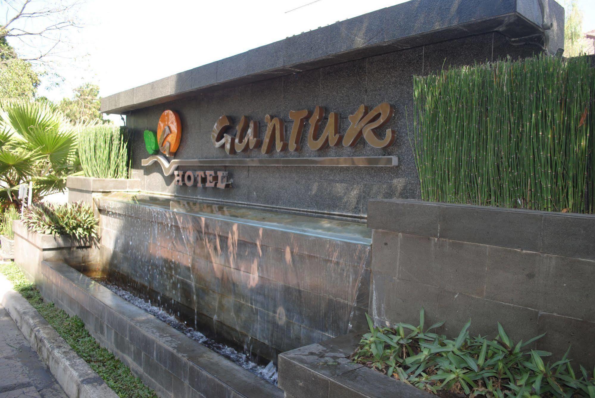 Hotel Guntur Бандунг Экстерьер фото